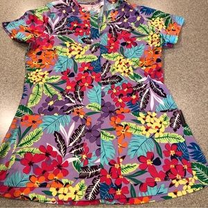 XS Koi Stretch Scrub top